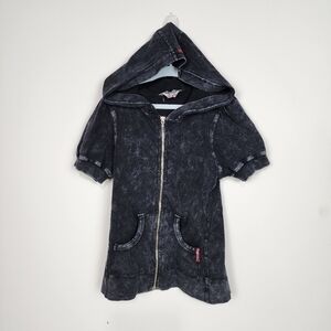 Hard tail short sleeve hoodie, size 10-12